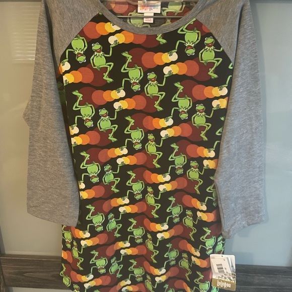 2- Lularoe Randy shirts. Disney print NWT and pink gently used. - Picture 3 of 6